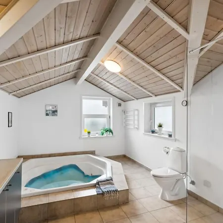 Spurv - 1-8km From The Sea By Interhome *